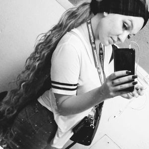 Meet your Posher, Ayla